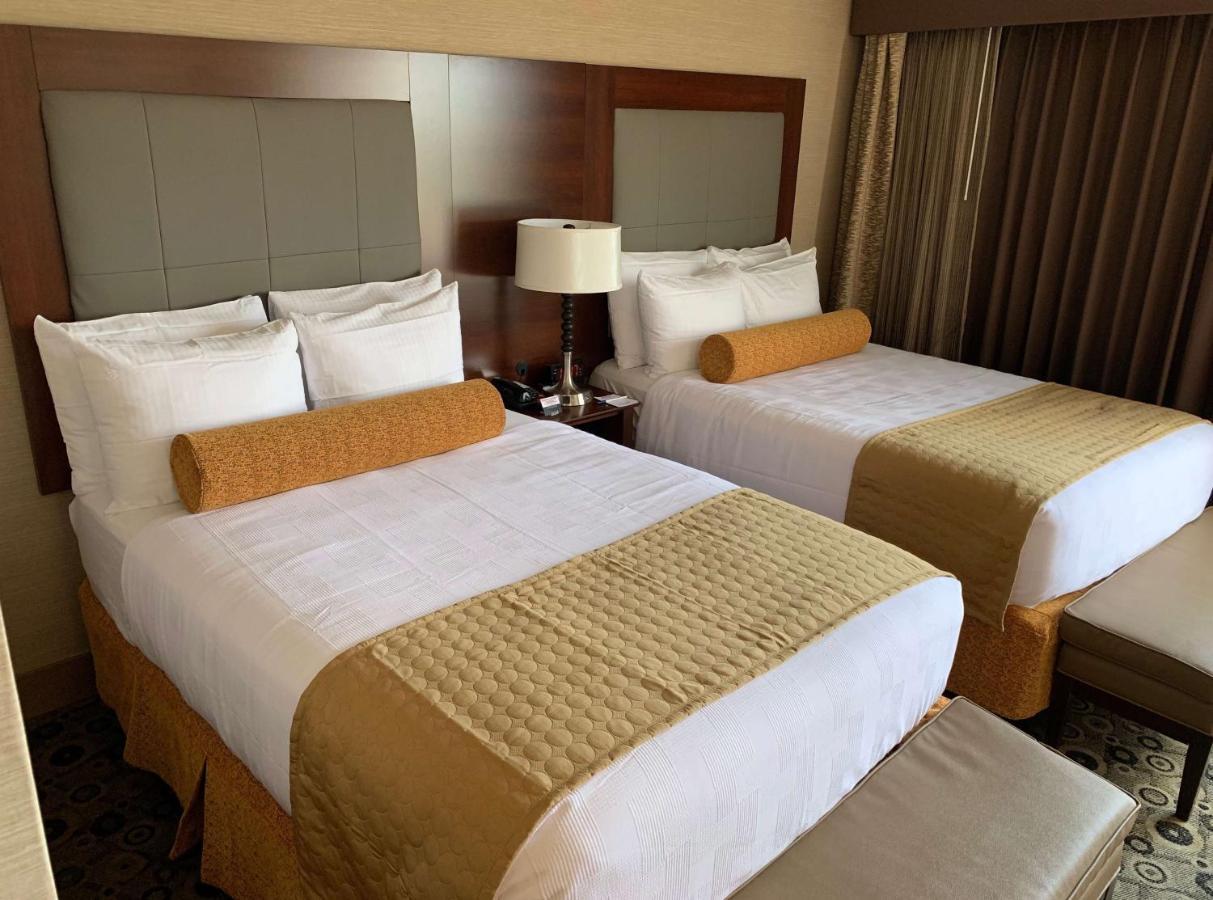 Radisson Hotel Southfield-Detroit Екстер'єр фото