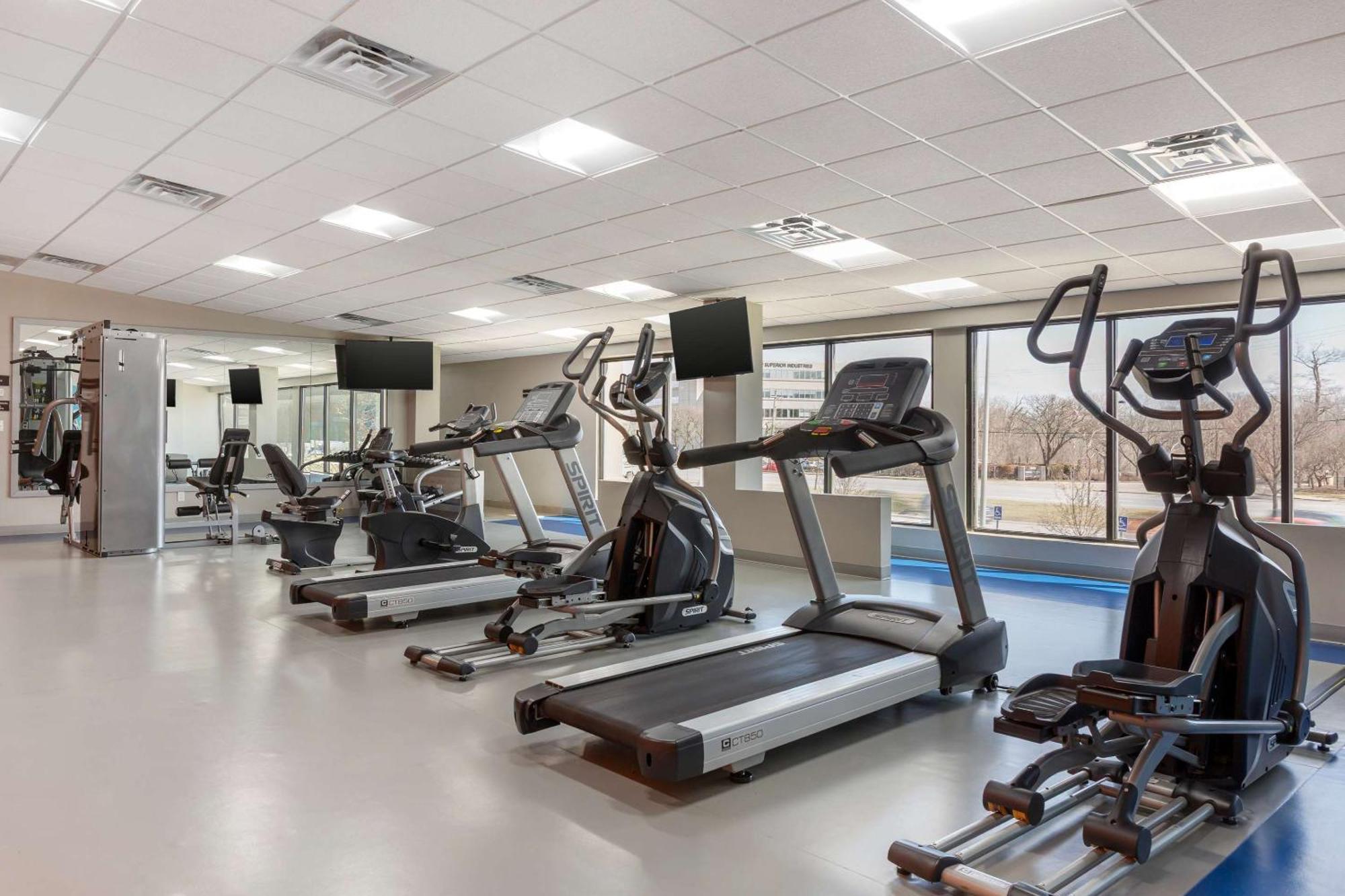 Radisson Hotel Southfield-Detroit Екстер'єр фото