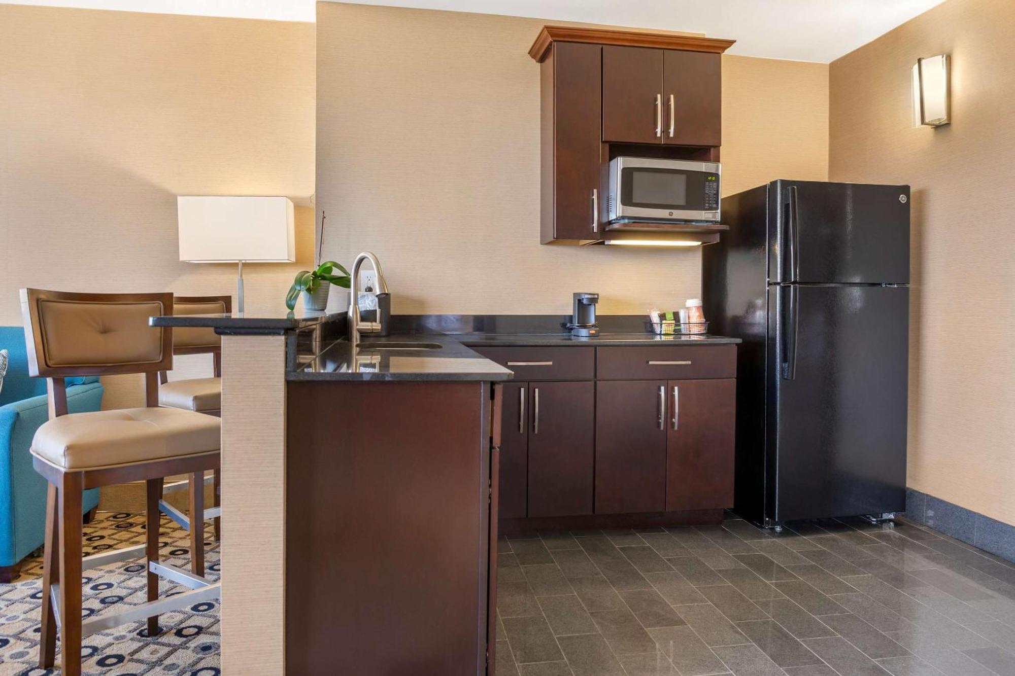 Radisson Hotel Southfield-Detroit Екстер'єр фото